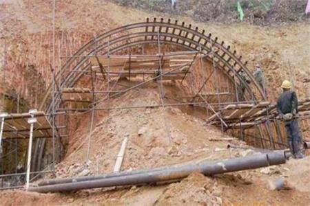 通川钢花管锚杆施工